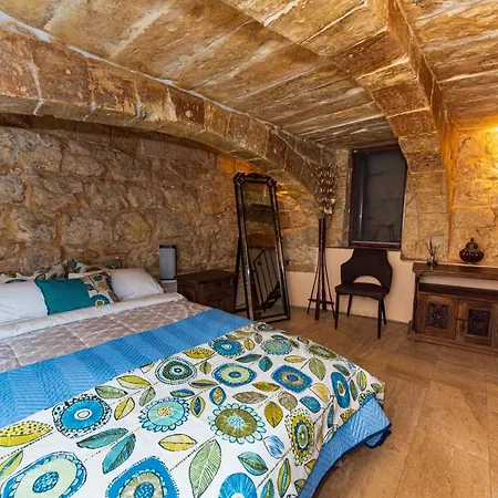 Traditional Townhouse *