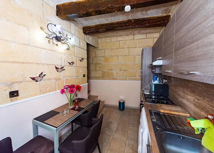 Traditional Townhouse